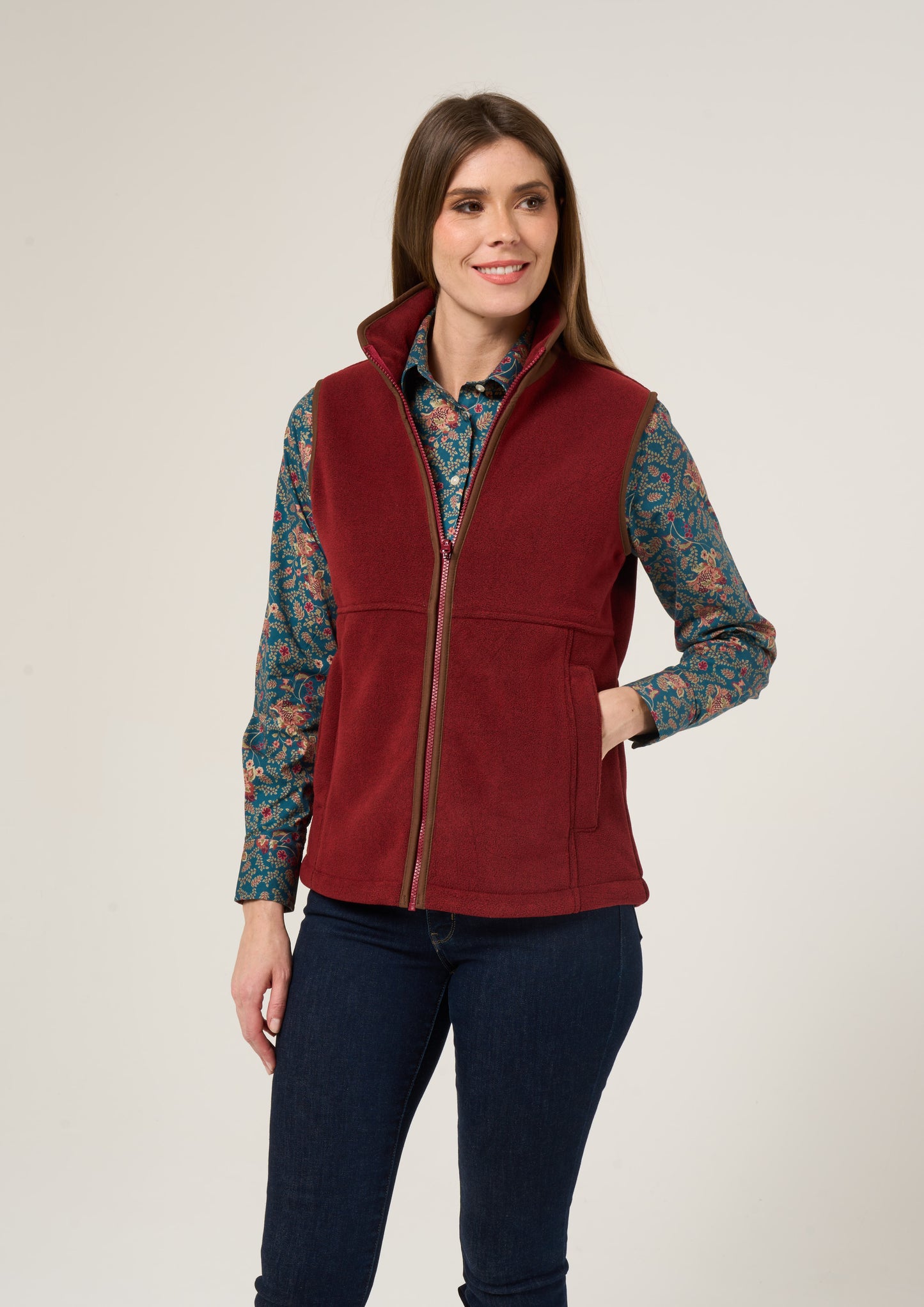 Aylsham Ladies Fleece Gilet In Bloodstone