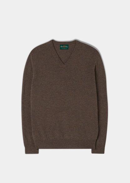 Men's Geelong Lambswool Vee Neck Jumper in Tobacco