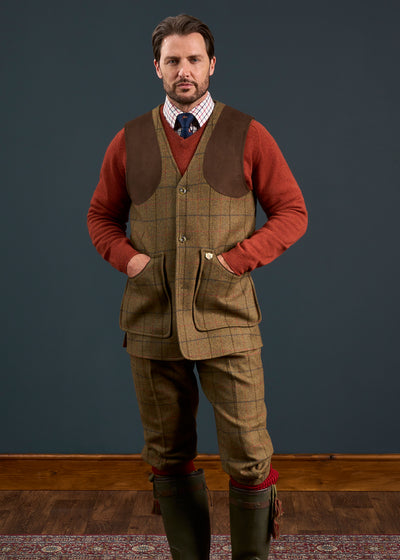 Combrook Men's Tweed Shooting Waistcoat in Thyme
