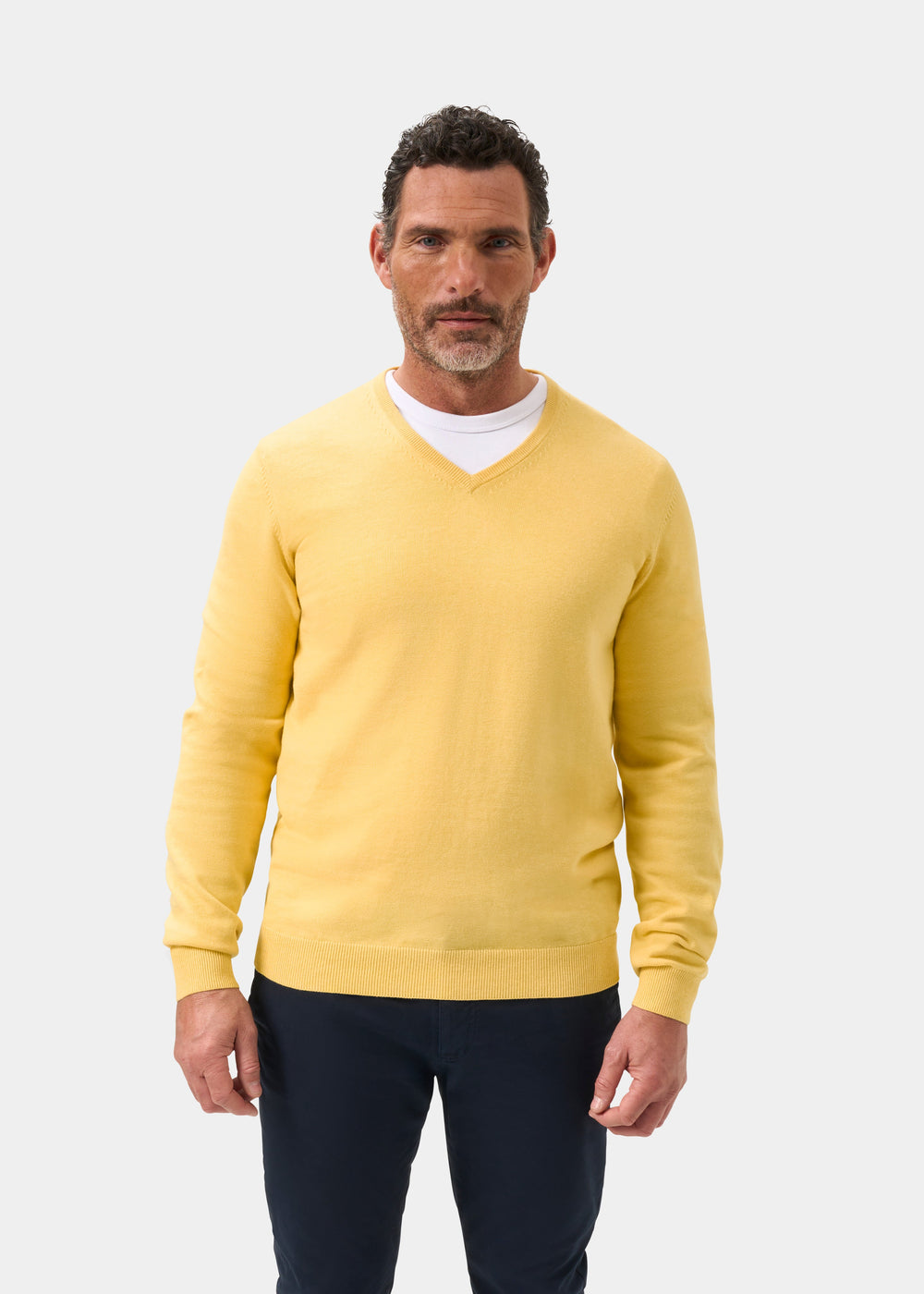 Men's Cotton Cashmere Vee Neck Jumper in Yellow