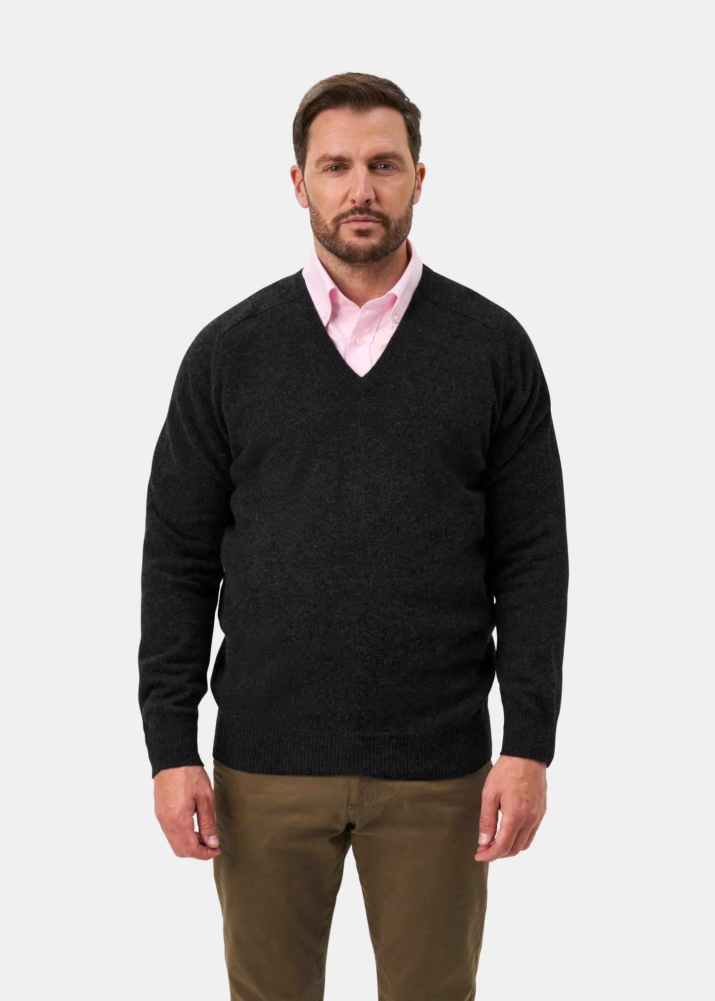 Hampshire Men's Lambswool Jumper in Charcoal - Classic Fit