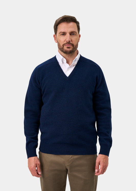 Hampshire Lambswool V-Neck Jumper In Indigo - Classic Fit