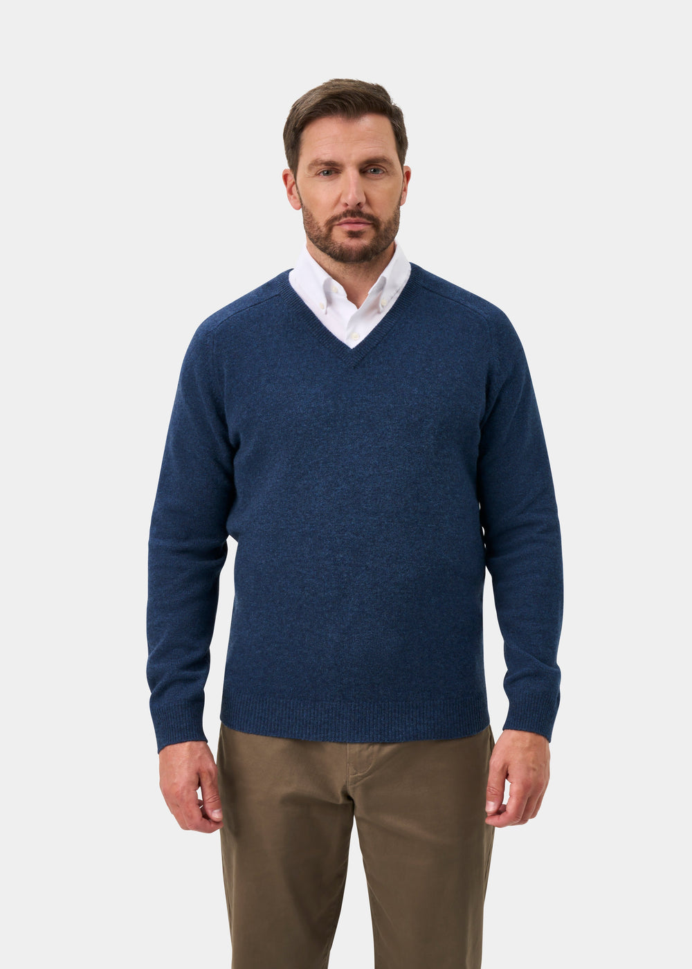 Kilsyth Lambswool V-Neck Jumper In Rhapsody - Regular Fit