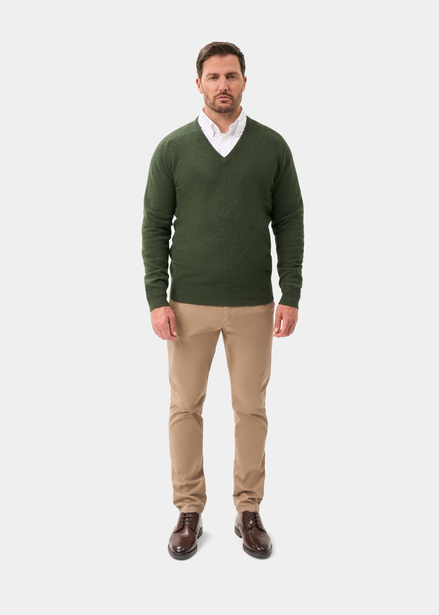 Men's Lambswool Vee Neck Jumper in Rosemary