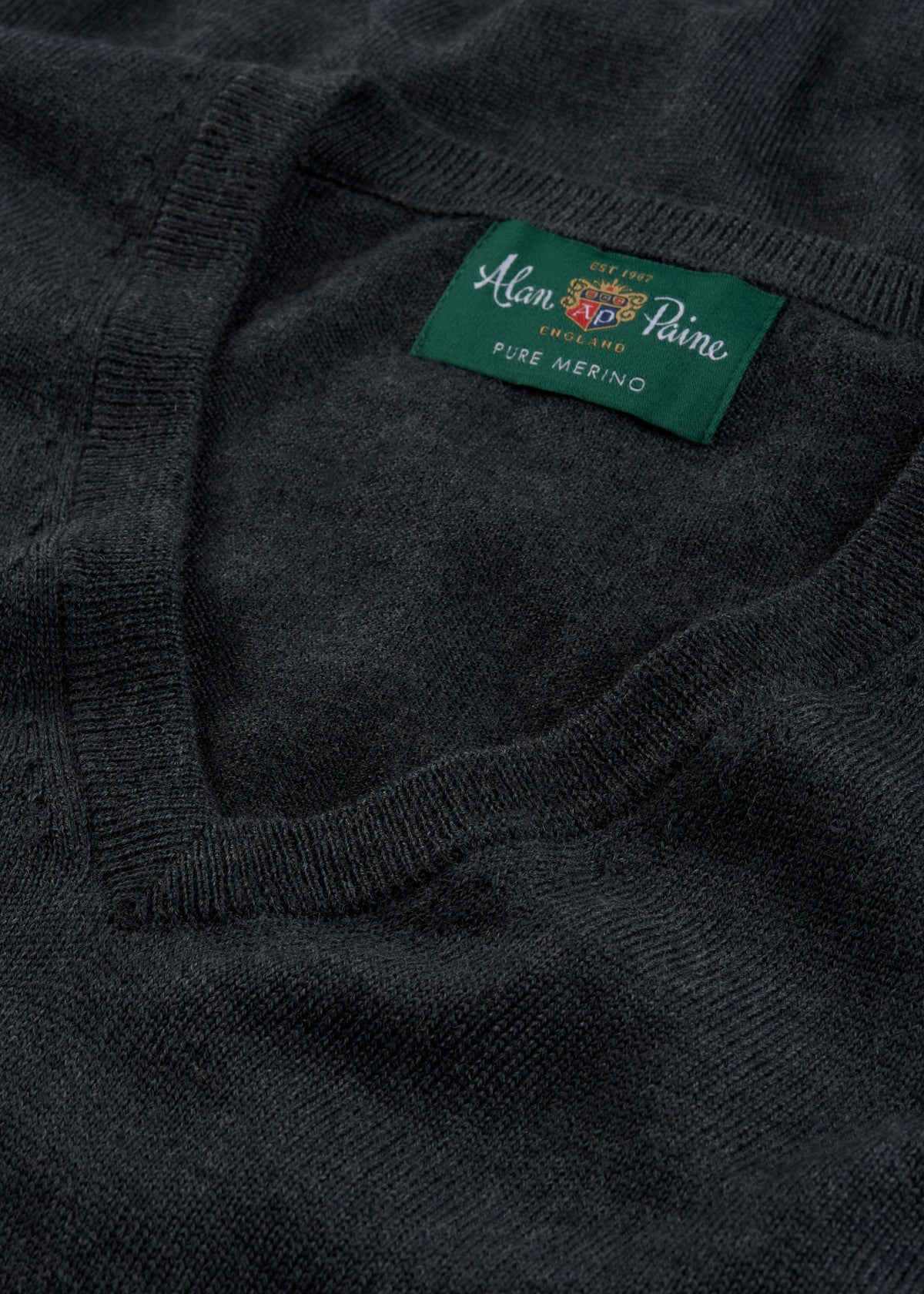 Men's Merino Wool Vee Neck Jumper in Charcoal