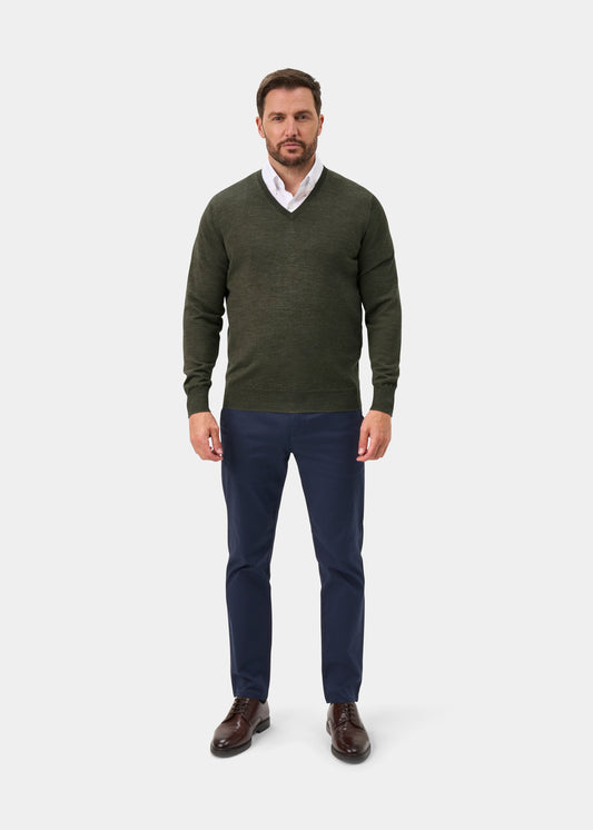 Millbreck Merino Wool Vee Neck Jumper In Seaweed - Regular Fit