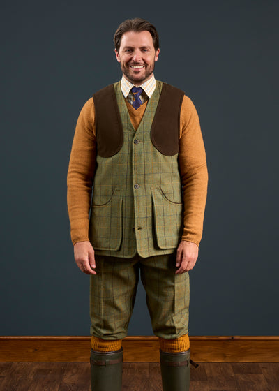 Rutland Men's Tweed Shooting Waistcoat In Dark Moss 