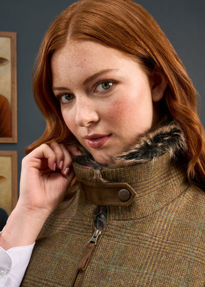 Surrey Ladies Tweed Gilet In Marsh