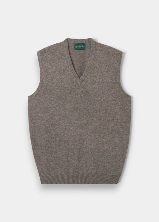 Alan Paine Norfolk men's V-neck slipover in vole brown lambswool with a classic fit and ribbed hem.