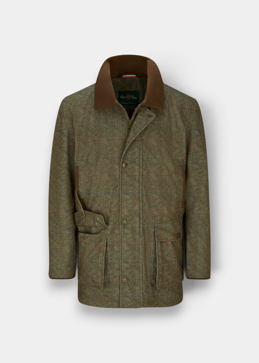 Didsmere Men’s Technical Tweed Coat in Ackley: green, brown collar, button front, flap pockets, belt, waterproof.