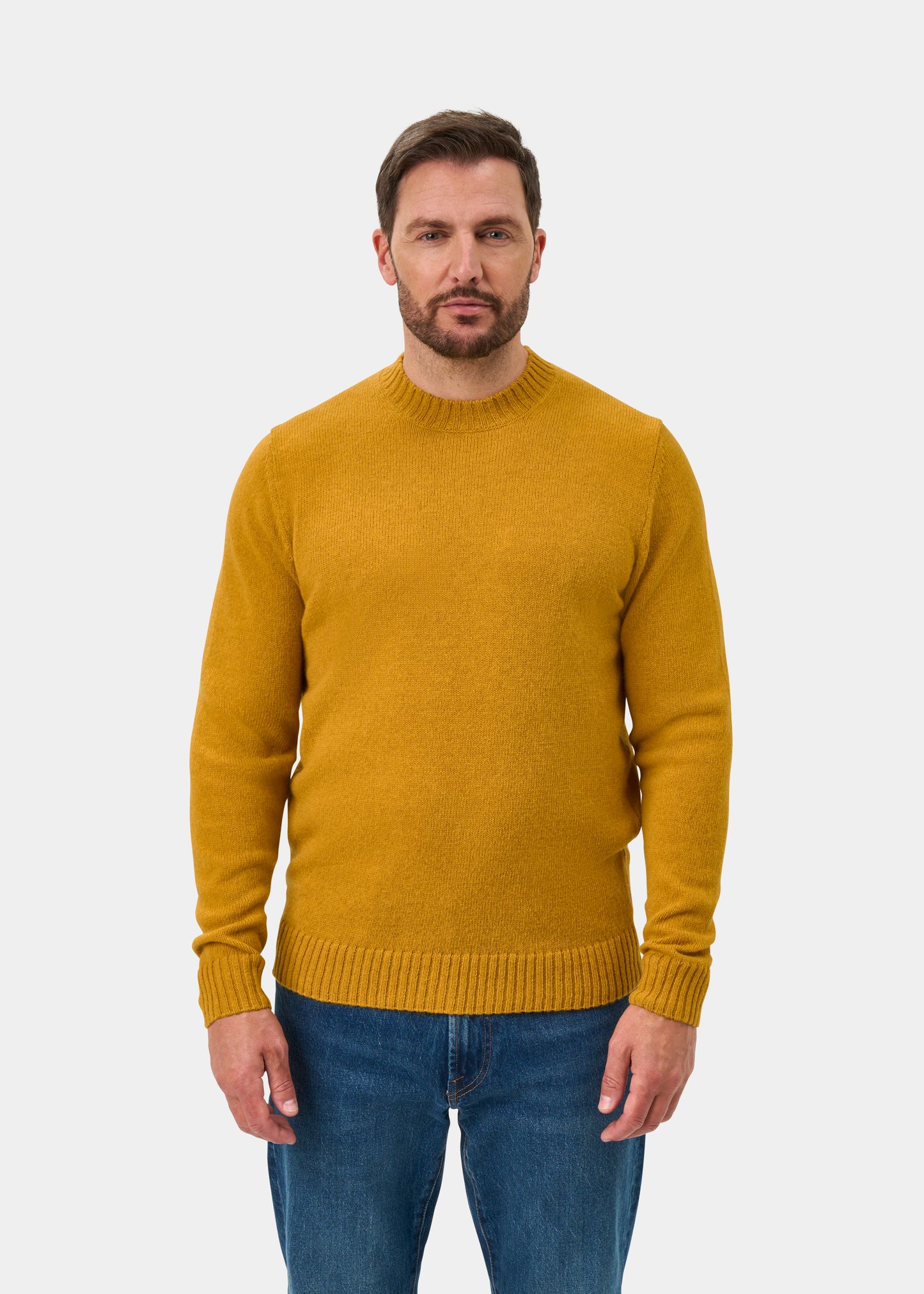 Kinnadie Supersoft Shetland Jumper In Old Gold - Regular Fit